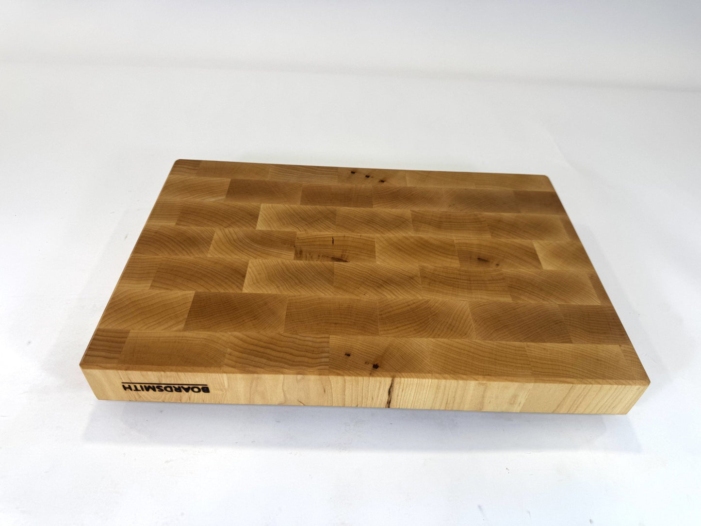 701 Maple 18 x 12 x 2