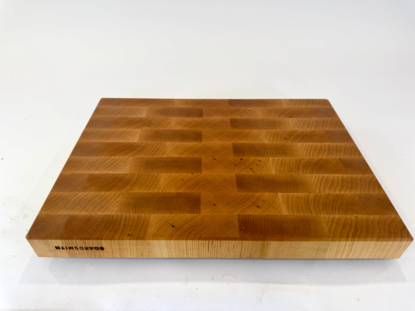 823 Maple 22 x 16 x 2 One-Off