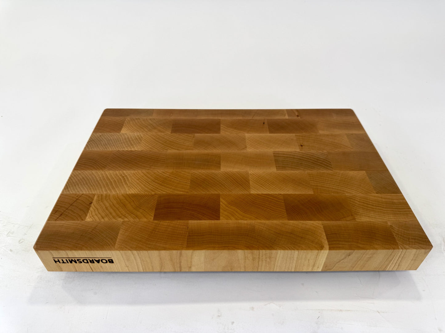 828 Maple 18 x 12 x 2