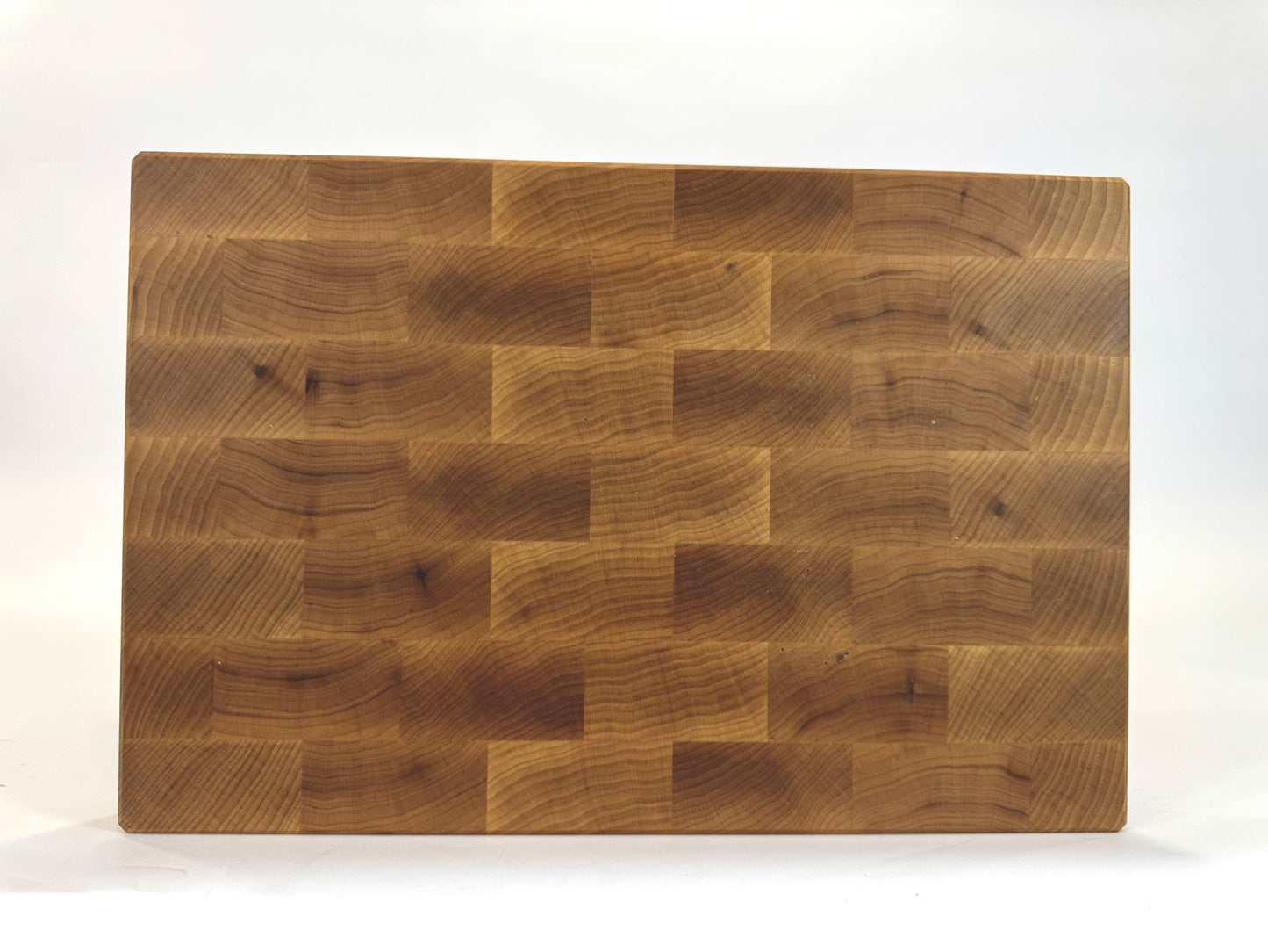 1006 Maple 18 x 12 x 2 One-Off with Feet