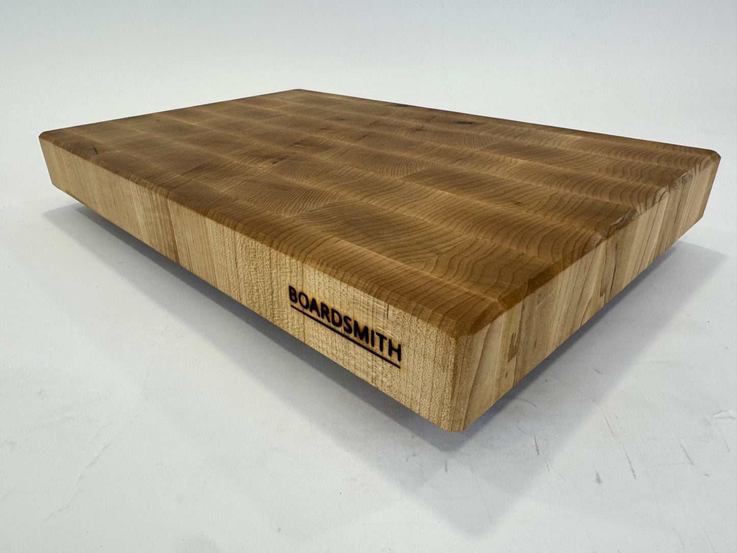 101 Maple 18 x 12 x 2