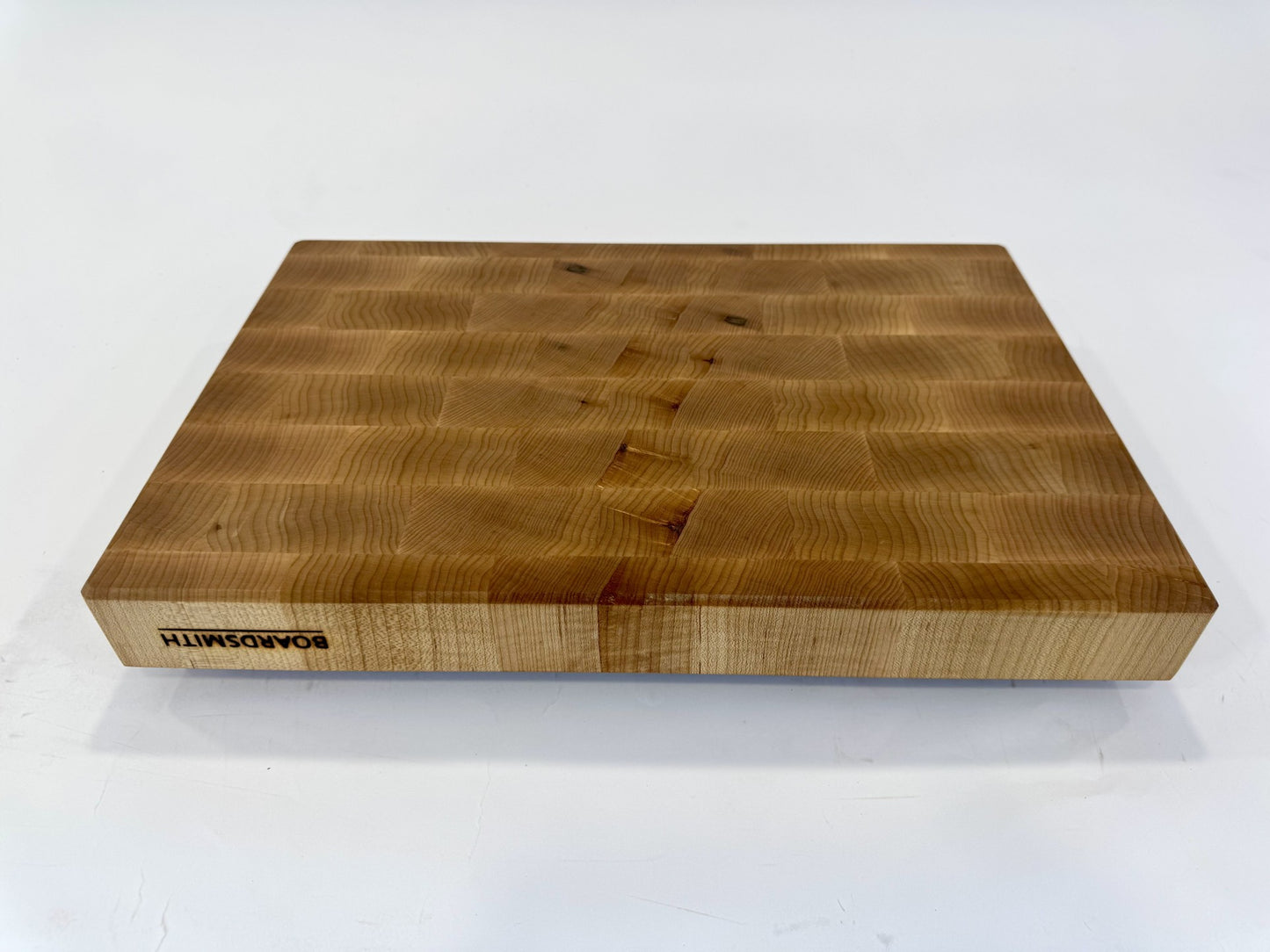 101 Maple 18 x 12 x 2