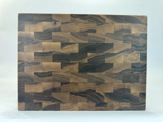 1017 Walnut 24 x 18 x 2