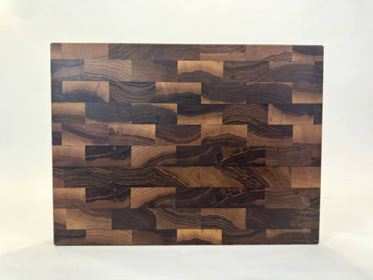 1052 Big Block Large Walnut 18 x 24