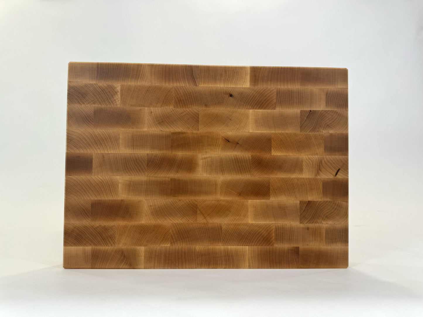 1062 "Medium" Carolina Cut Maple 16 x 22