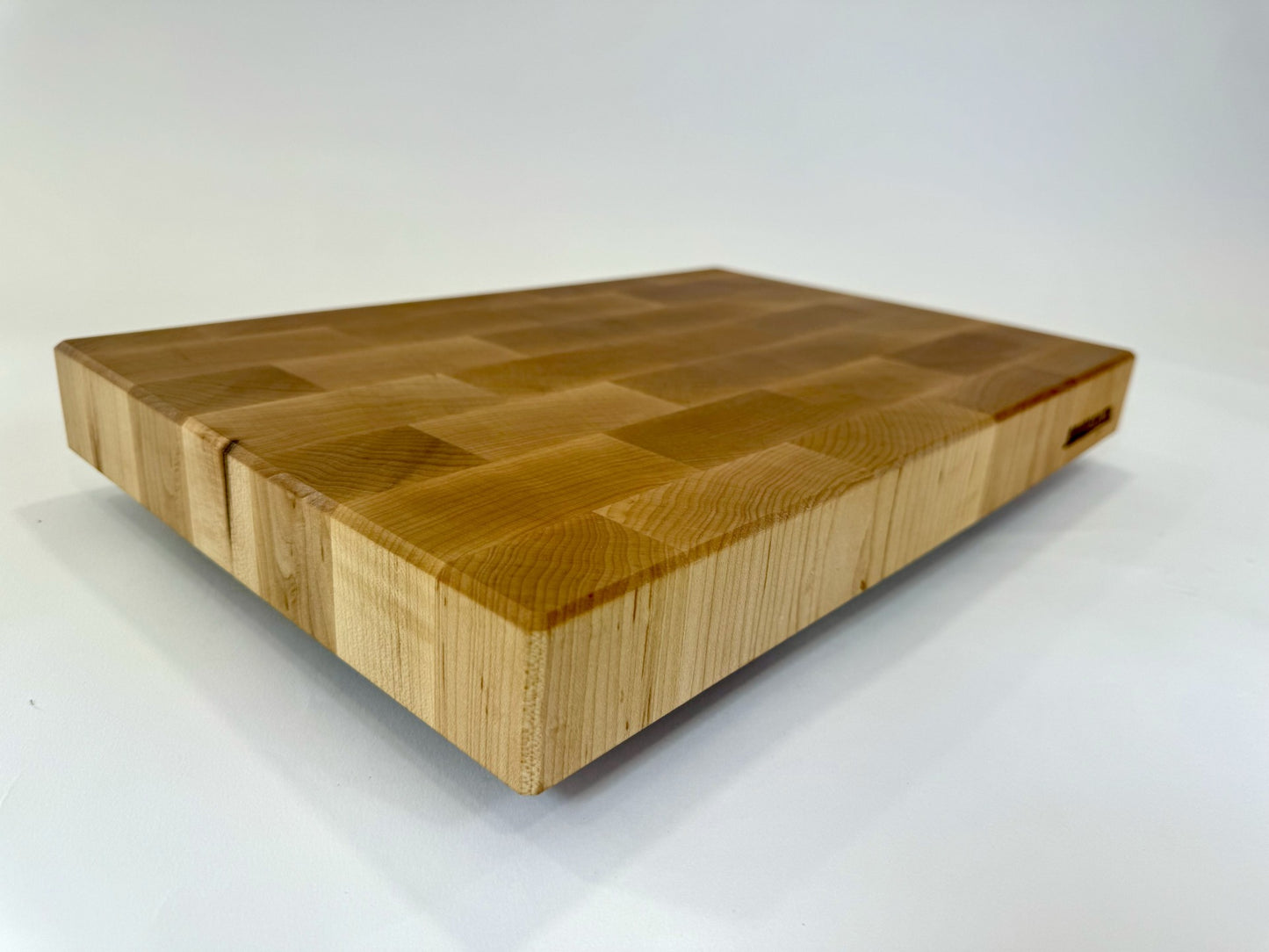 1099 Small Maple 12 x 18 x 2