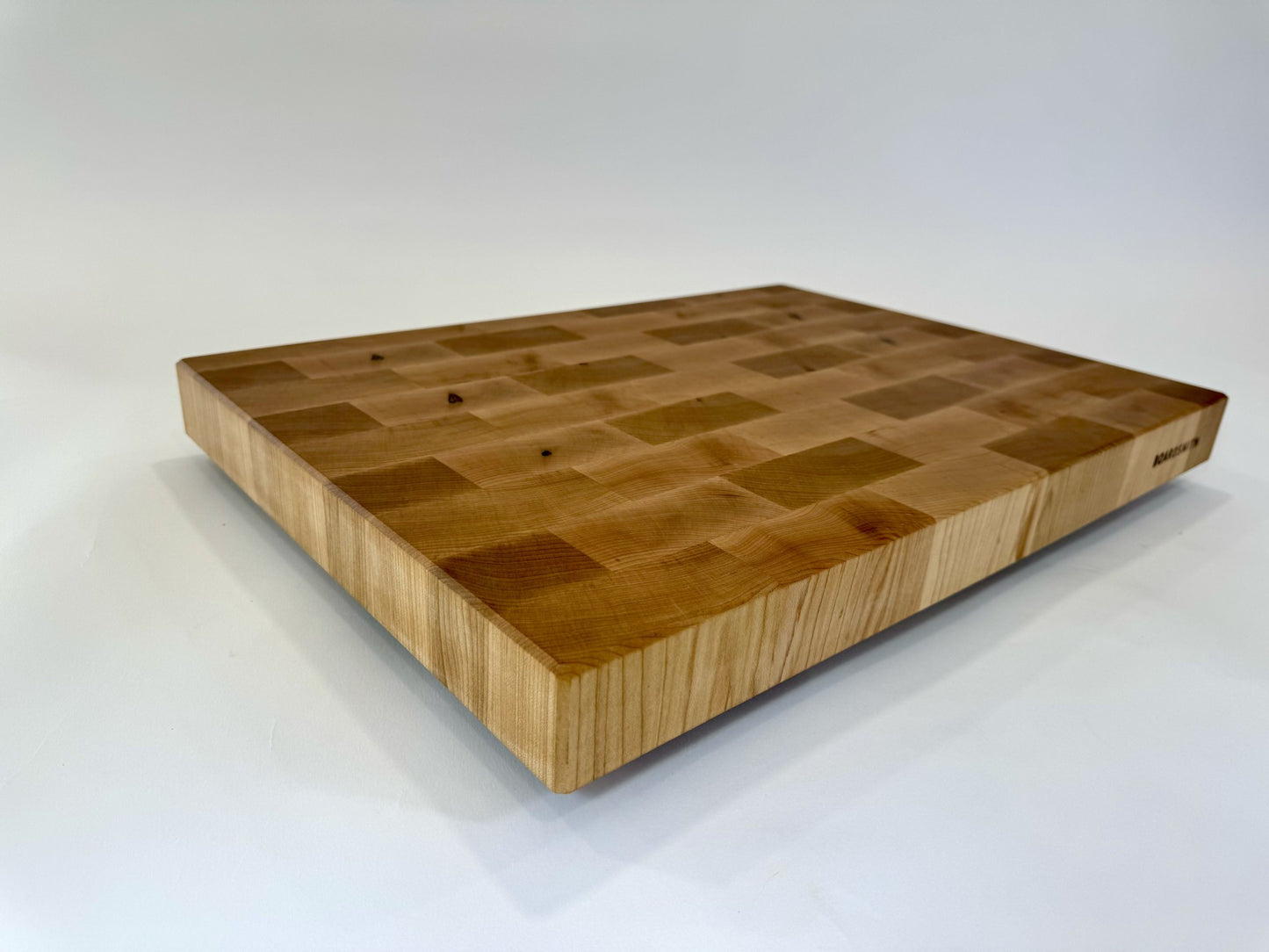 1100 Medium Maple 16 x 22 x 2 One-Off