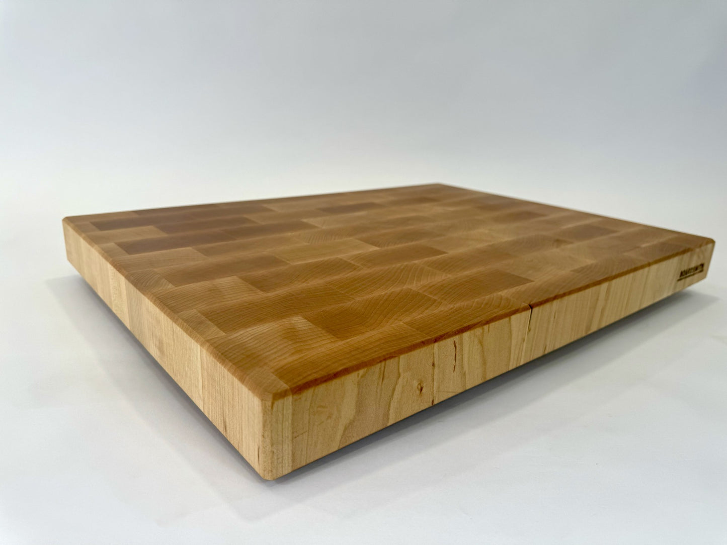 1122 Large Big Block Maple 18 x 24 x 2