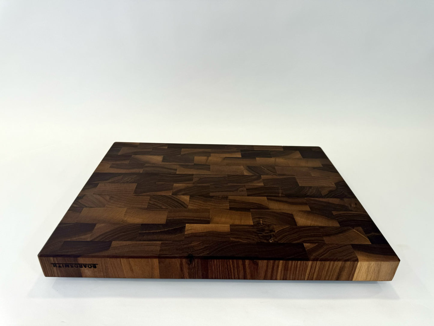 1123 Big Block Large Walnut 18 x 24