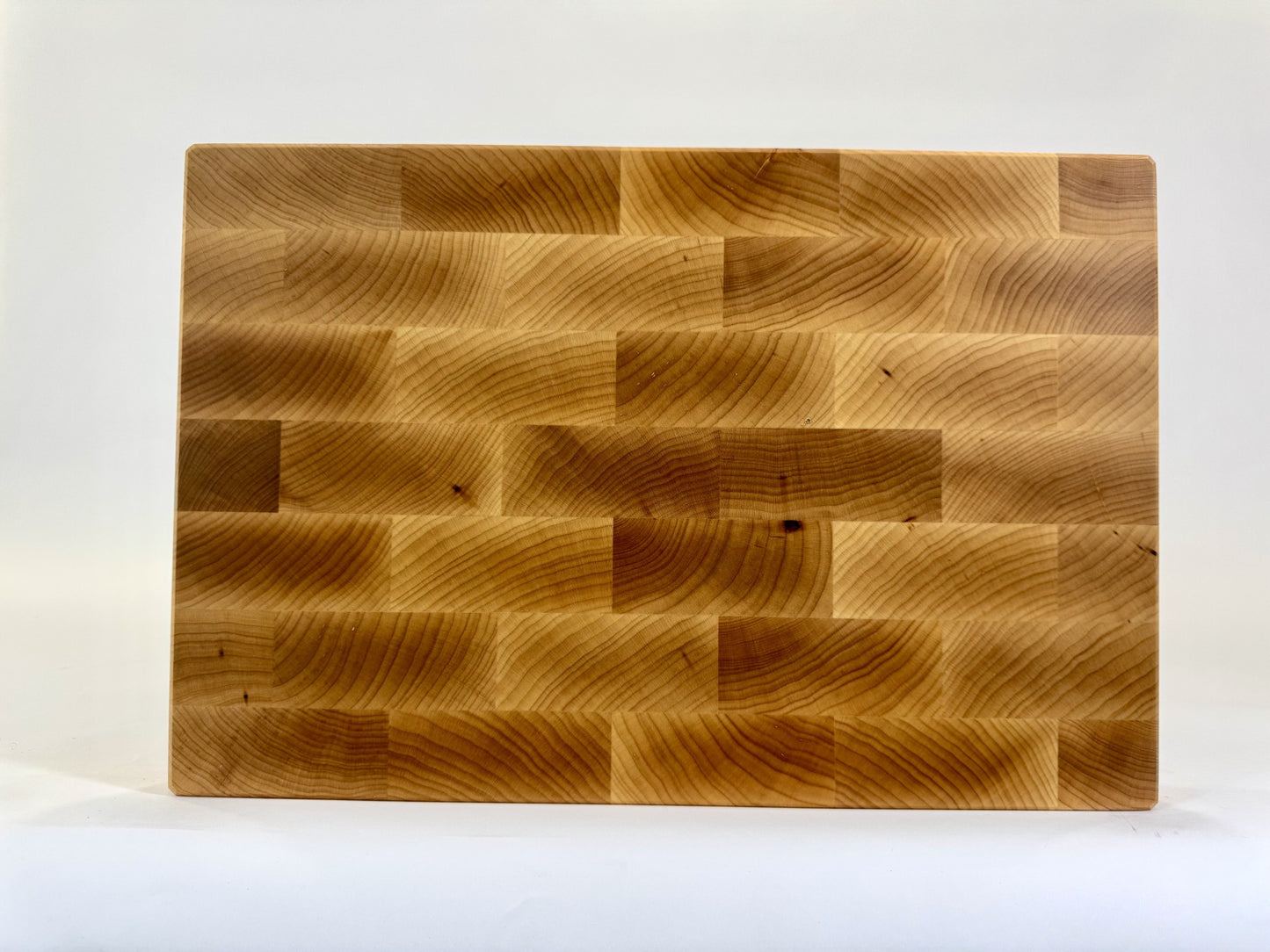 1205 Maple 18 x 12 x 2