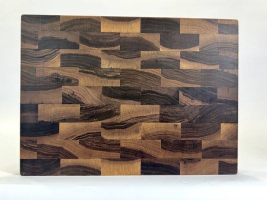 1223 Walnut 22" x 16" x 2"