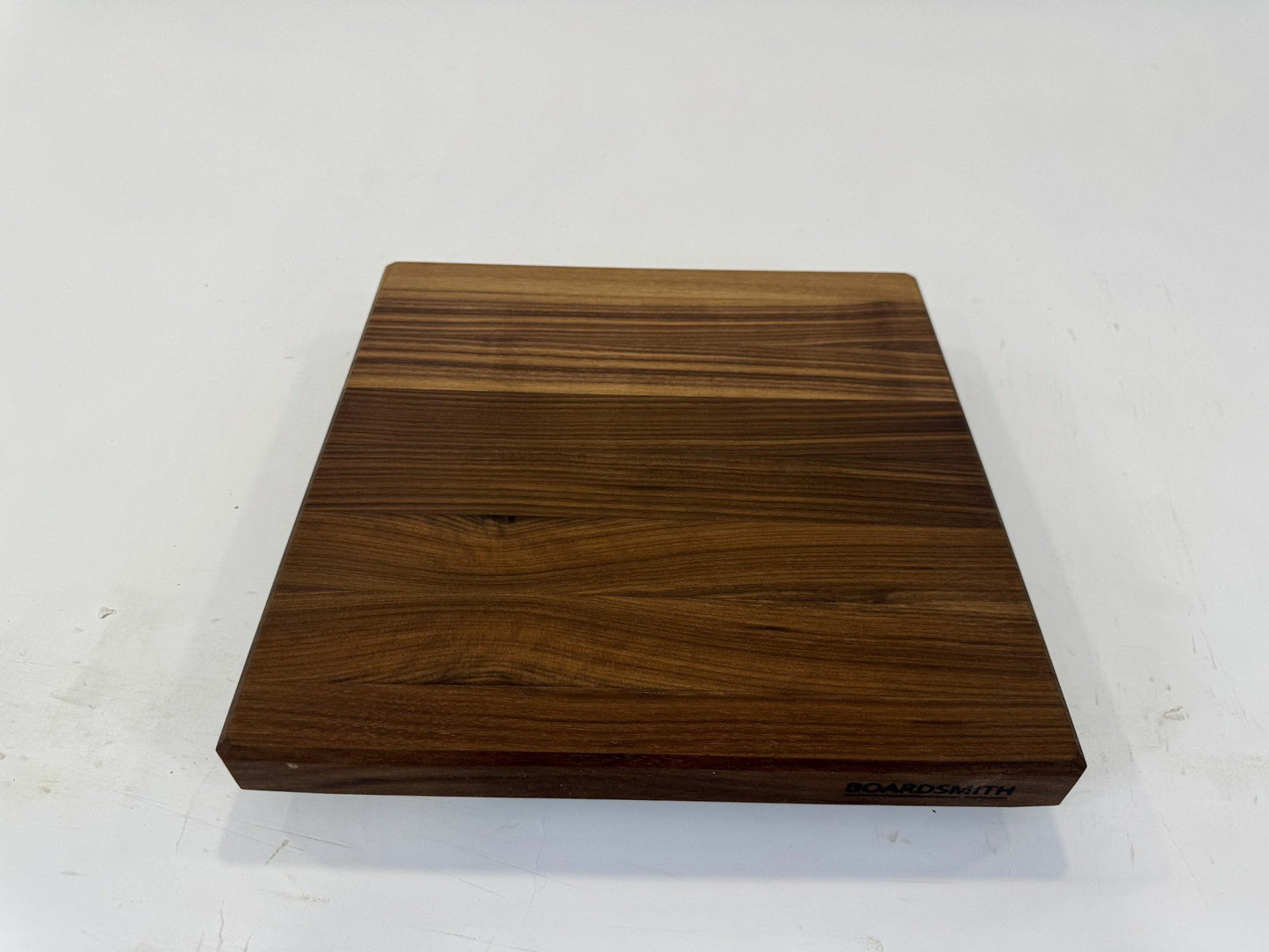 144 Walnut Edge Grain 14 x 14 x 1 1/2