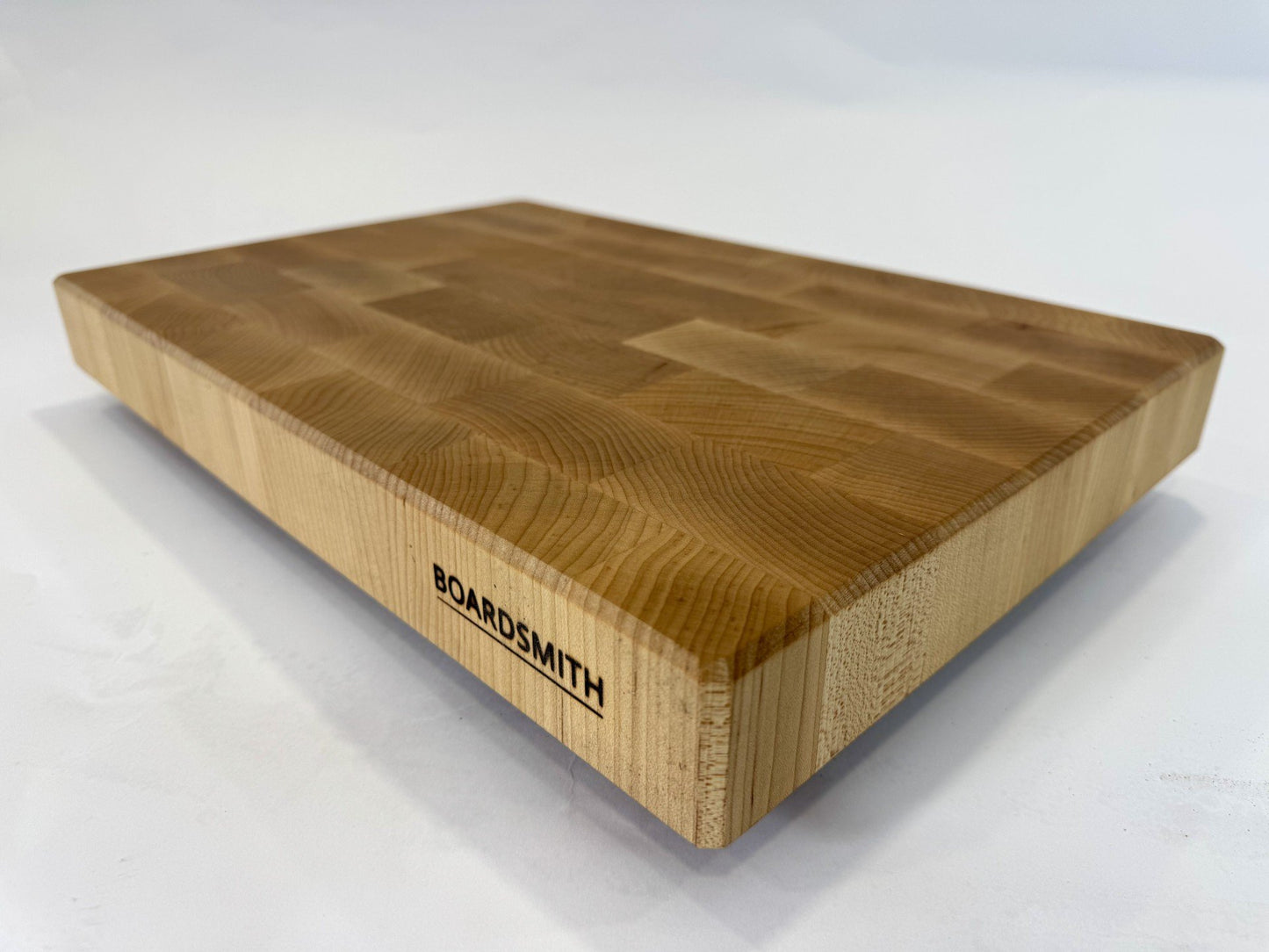 162 Maple 18 x 12 x 2 with Feet