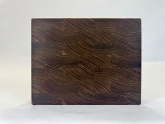 175 Walnut 13 3/4 x 10 3/4 x 2 3/4