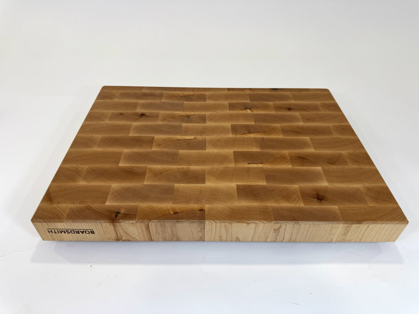 203 Maple 22 x 16 x 2