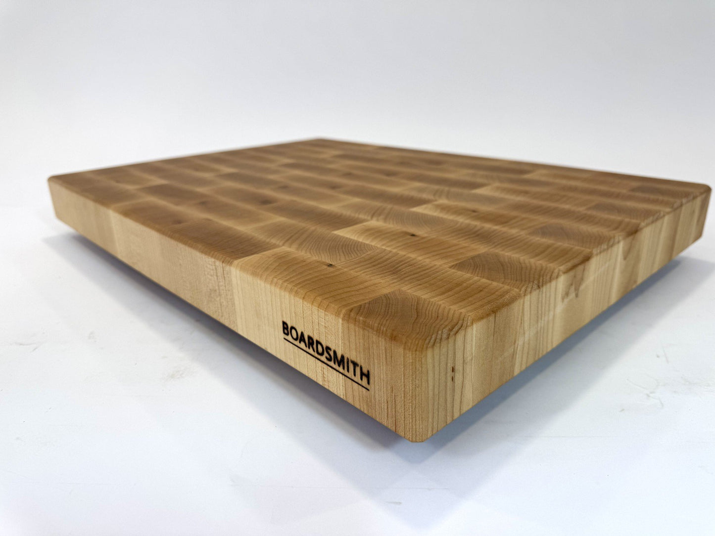 204 Maple 22 x 16 x 2