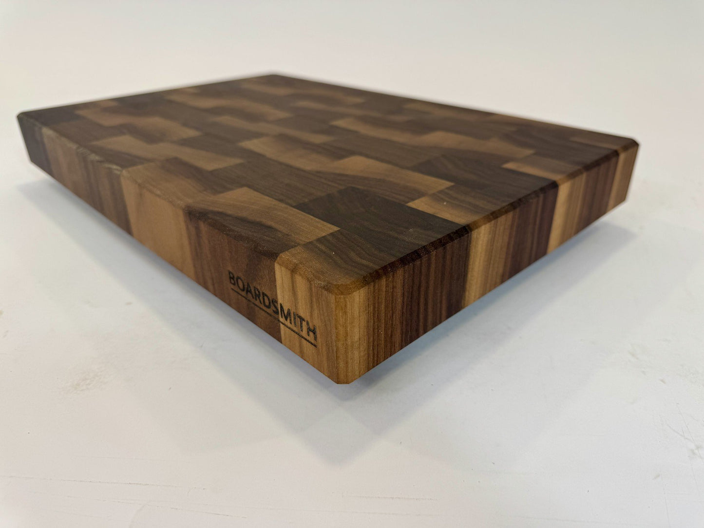 231-1 Walnut 18 x 12 x 2