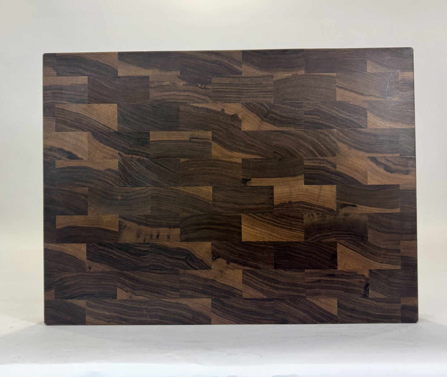 241-1 Walnut 24 x 18 x 2