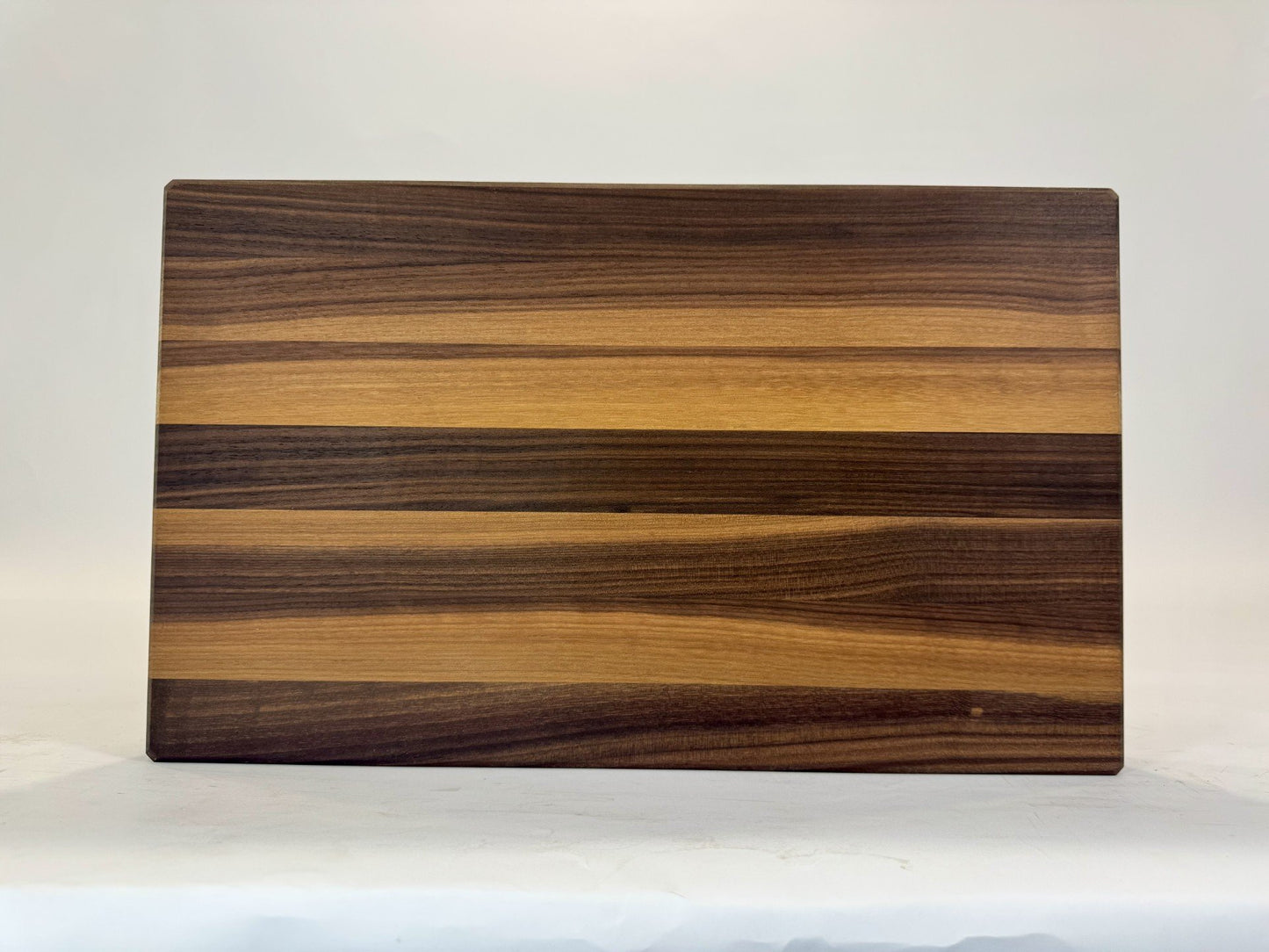 257-1 Walnut Edge Grain 19 x 11.75 x 1.75