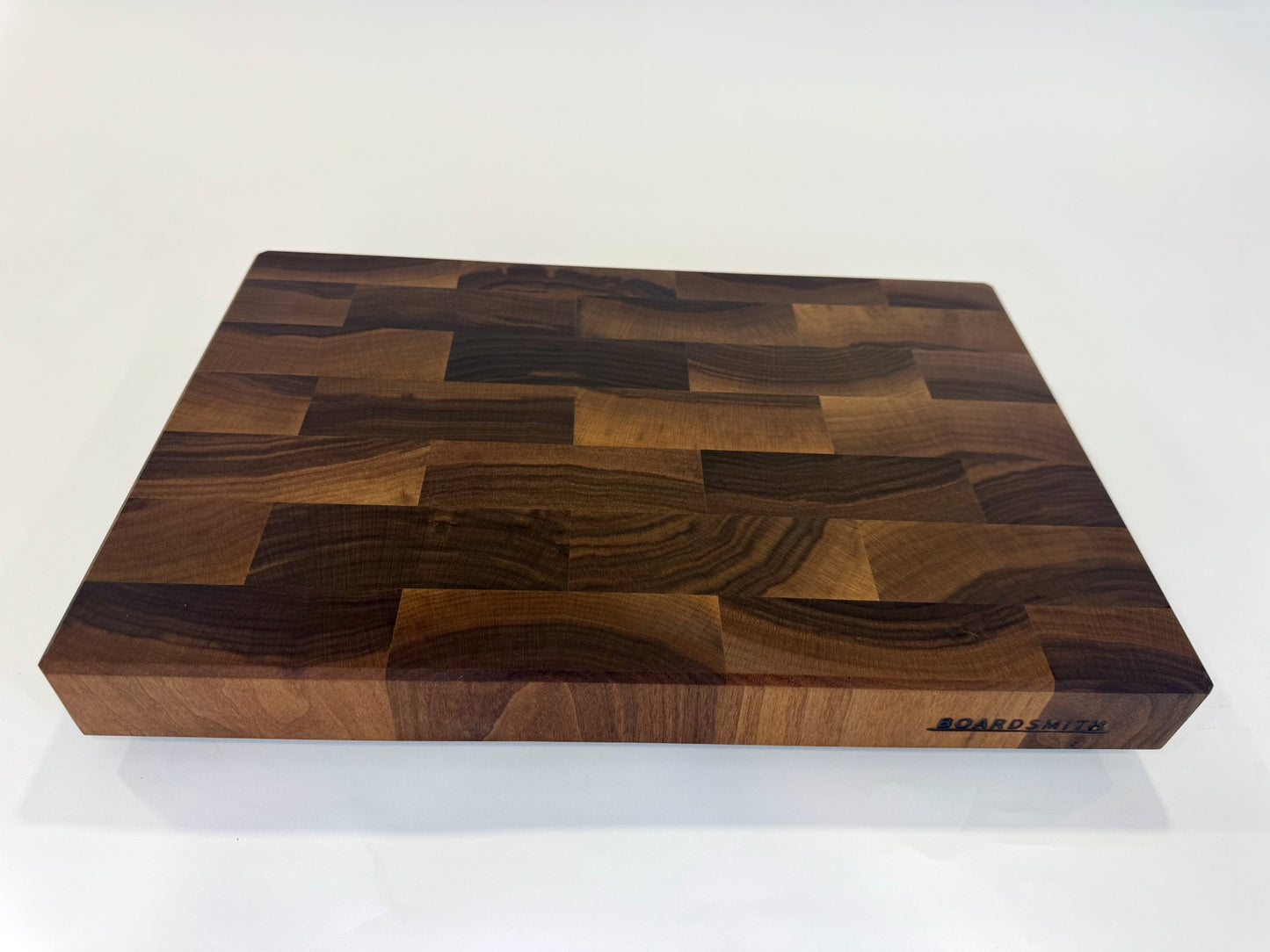 288 Walnut 18" x 12" x 2"