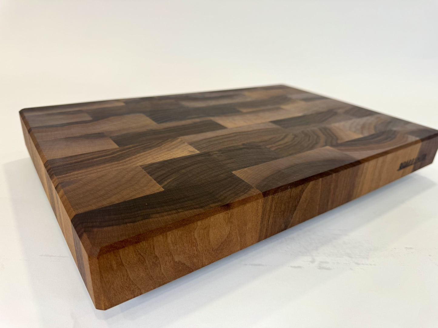 288 Walnut 18" x 12" x 2"