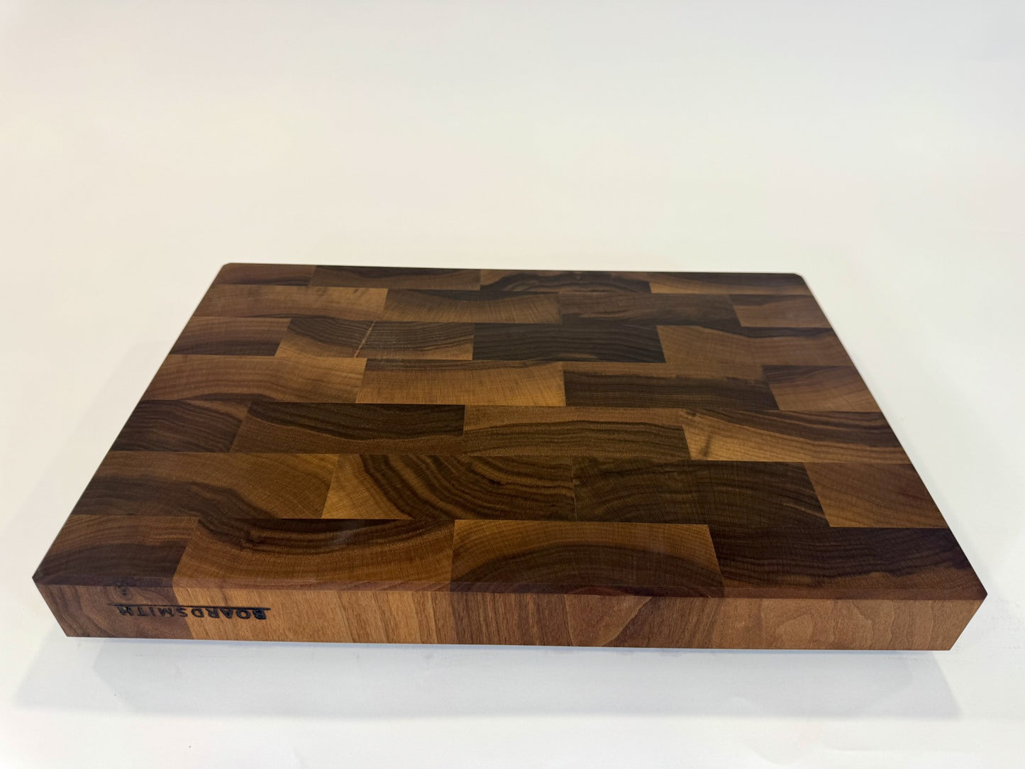 288 Walnut 18" x 12" x 2"