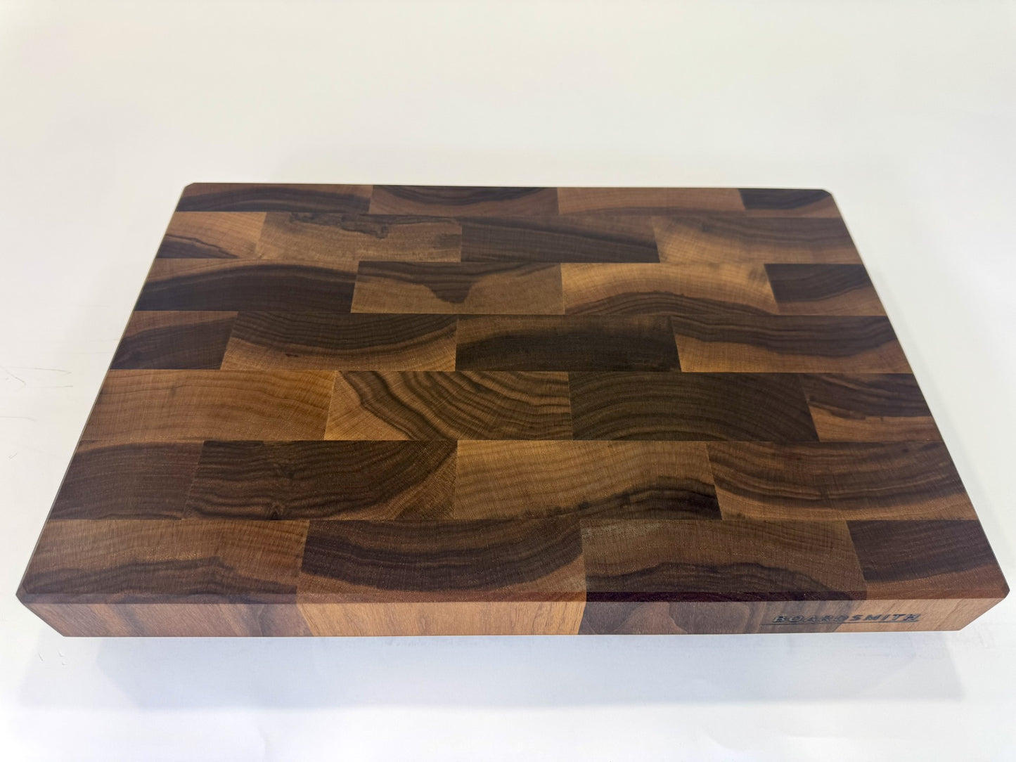 318 Walnut 18" x 12" x 2"
