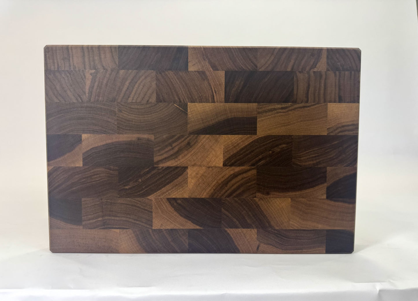 322 Walnut 18" x 12" x 2"