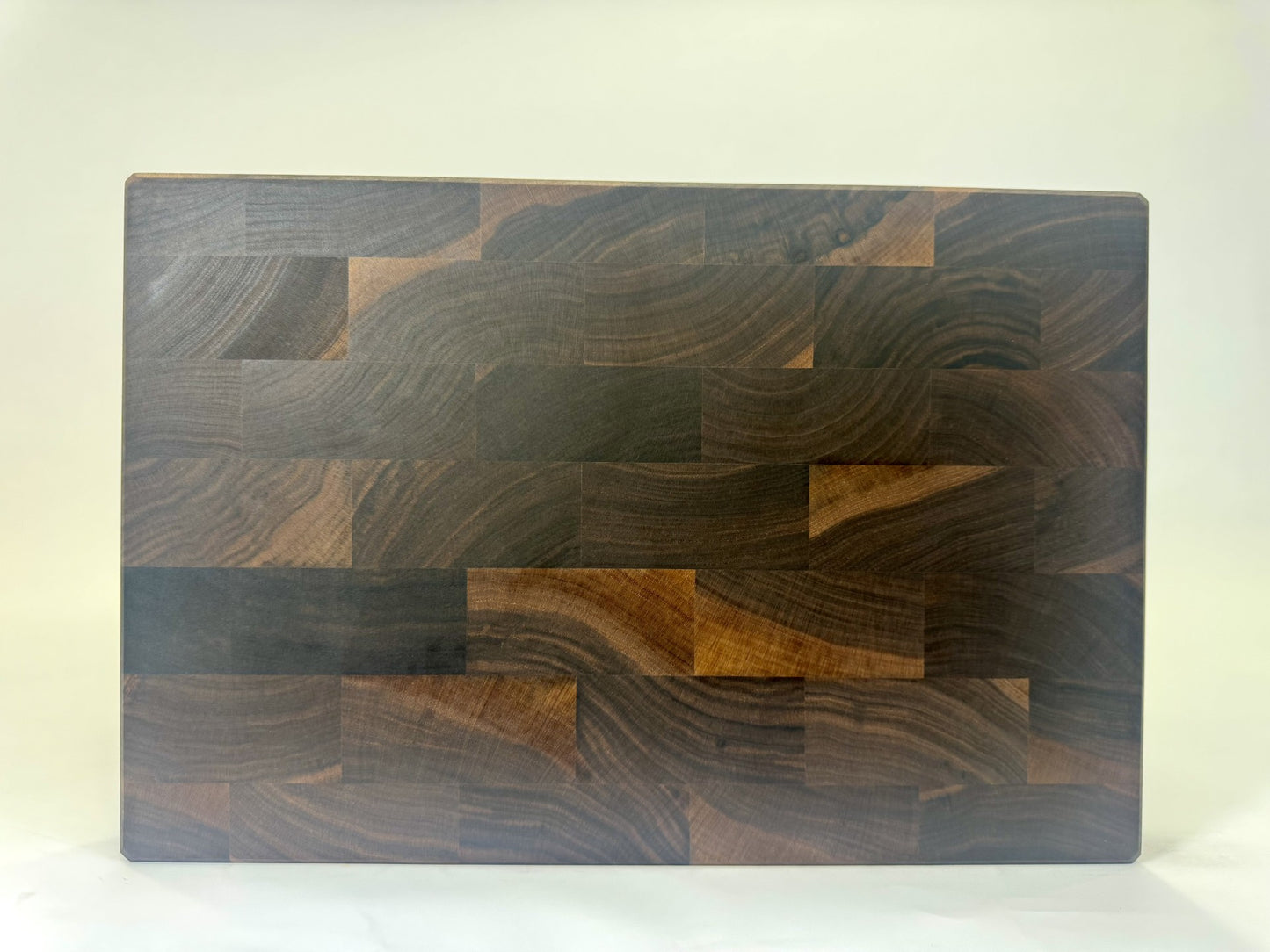 324 Walnut 18" x 12" x 2"