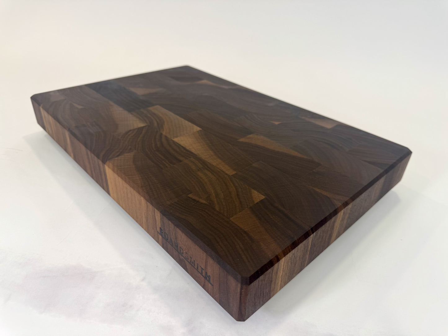 324 Walnut 18" x 12" x 2"
