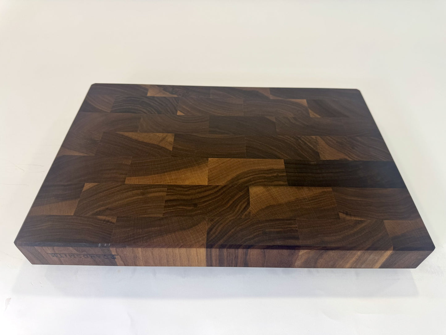 324 Walnut 18" x 12" x 2"