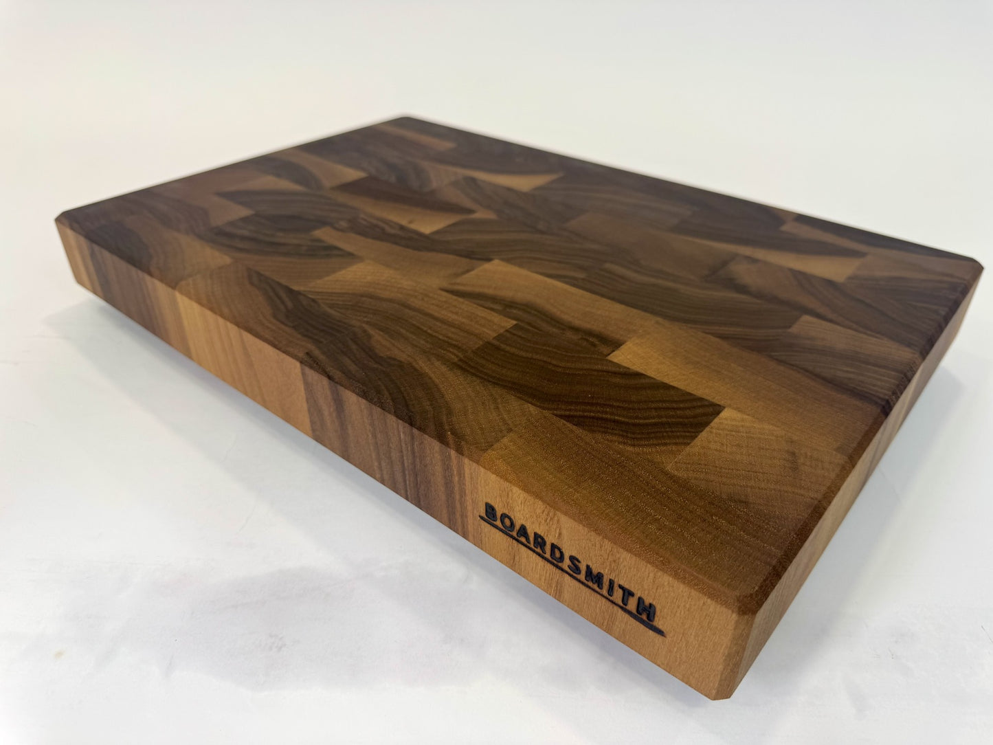 338 Walnut 18" x 12" x 2"