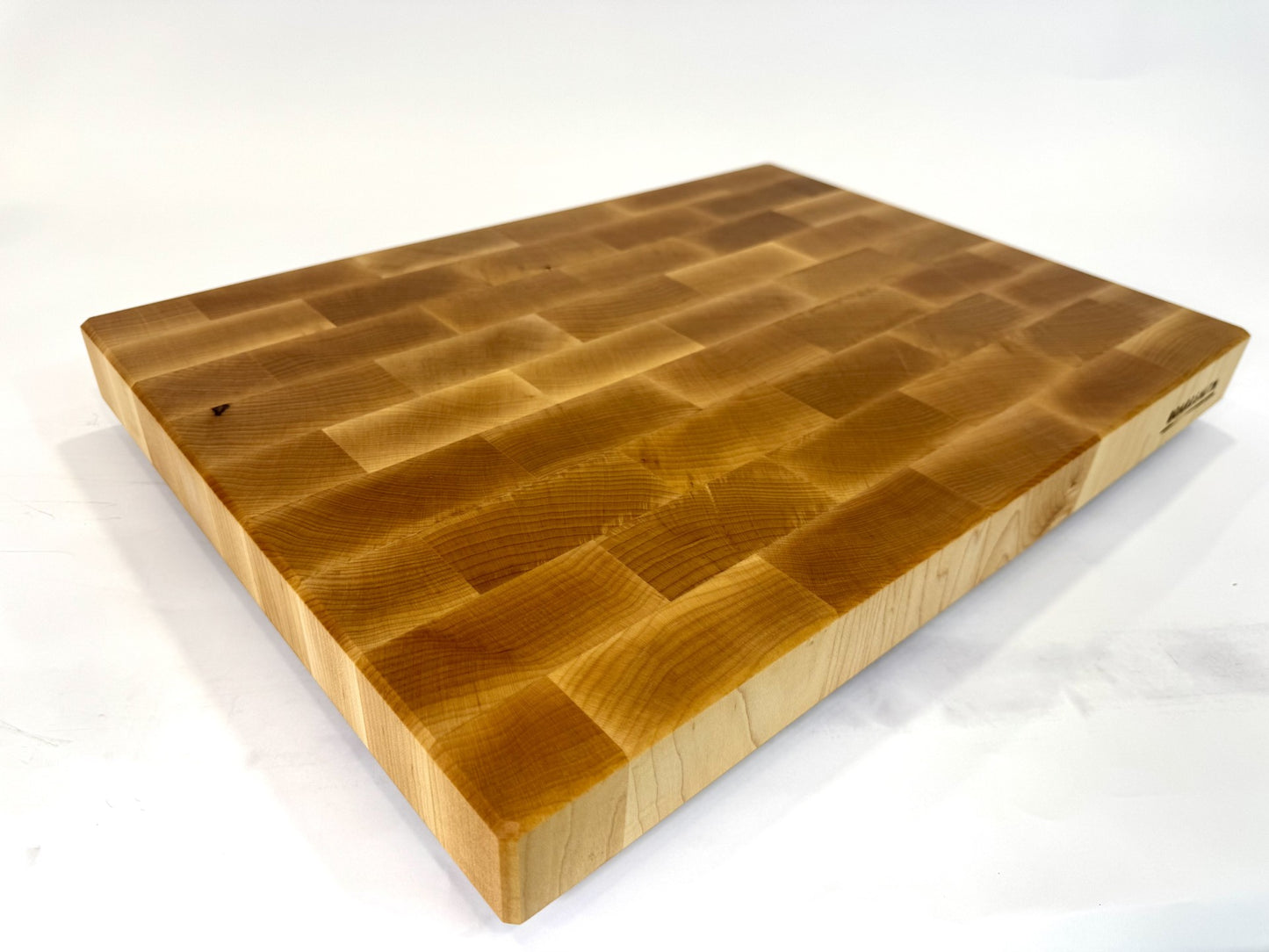 352 Maple  22 x 16 x 2