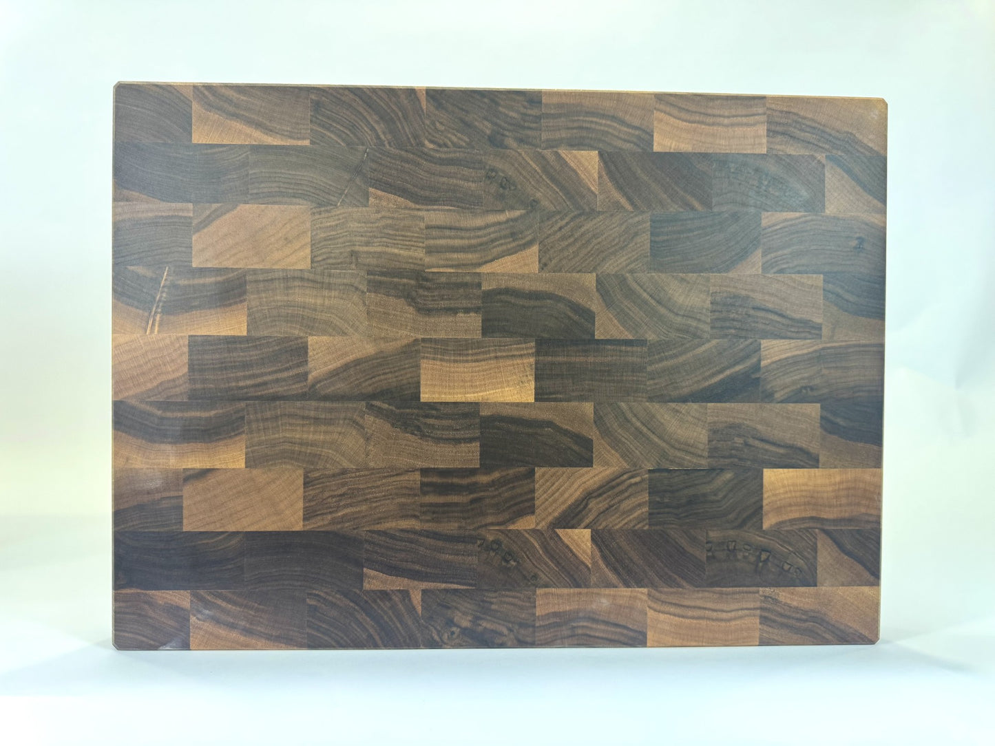 368 Walnut 22" x 16" x 2"