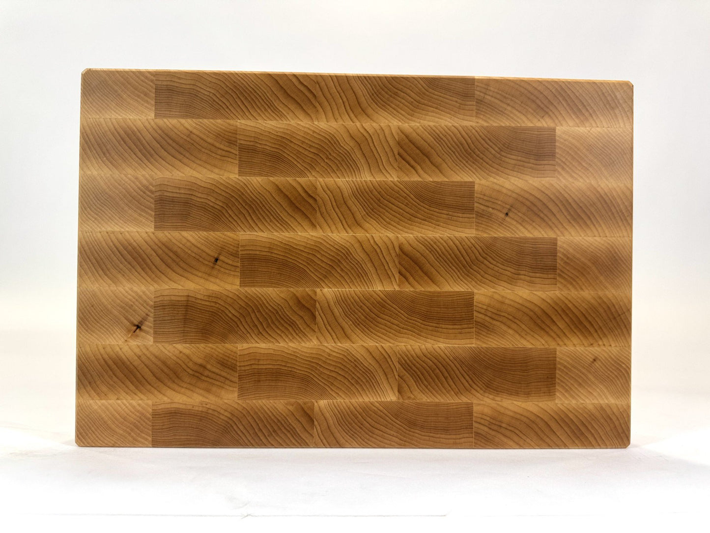 381-1 Maple 17.75 x 12 x 2 with Finger Grooves & Feet
