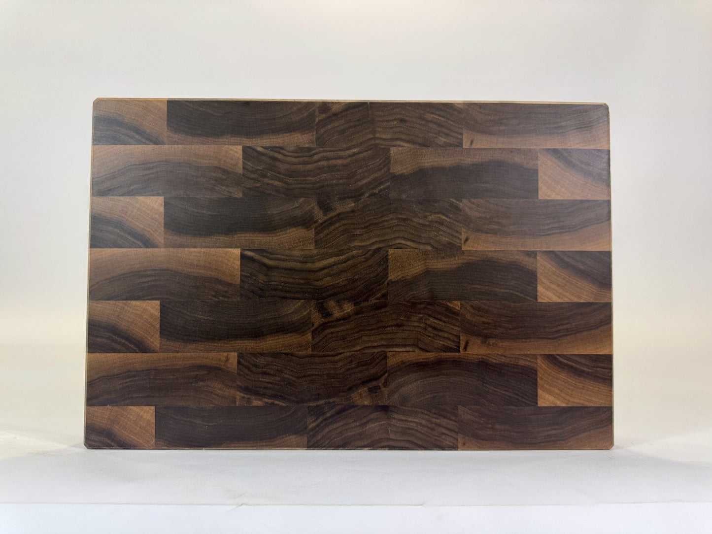 382-1 Walnut 18 x 12 x 2