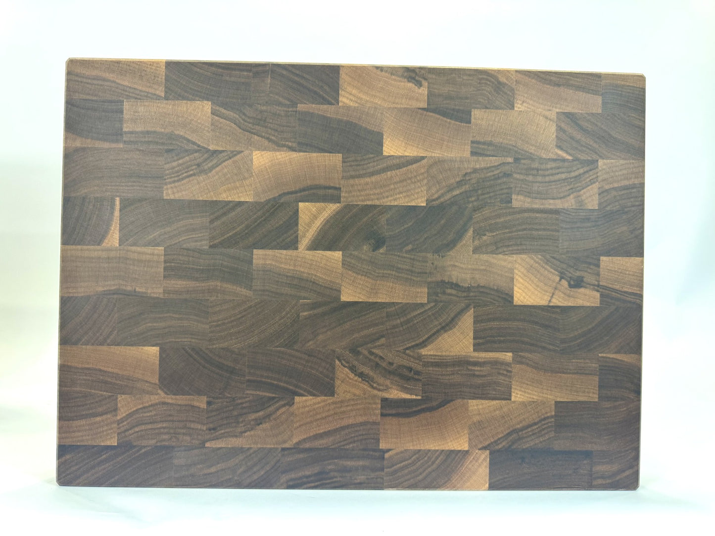 386 Walnut 22" x 16" x 2"
