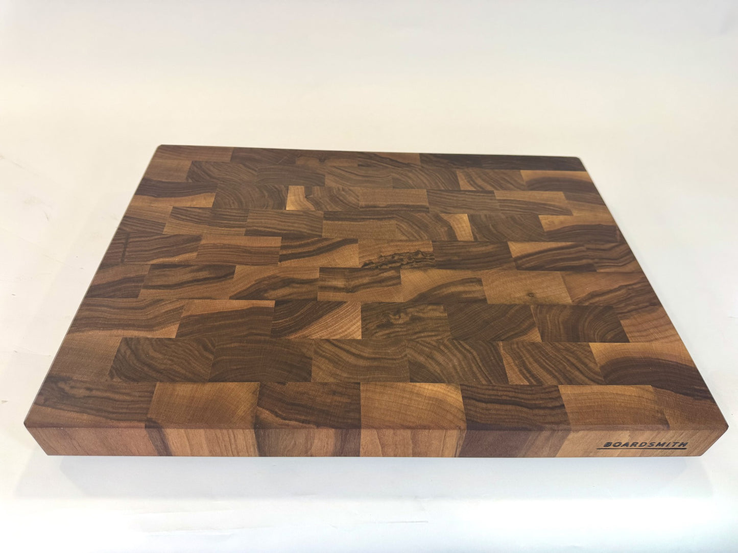 389 Walnut 22" x 16" x 2"