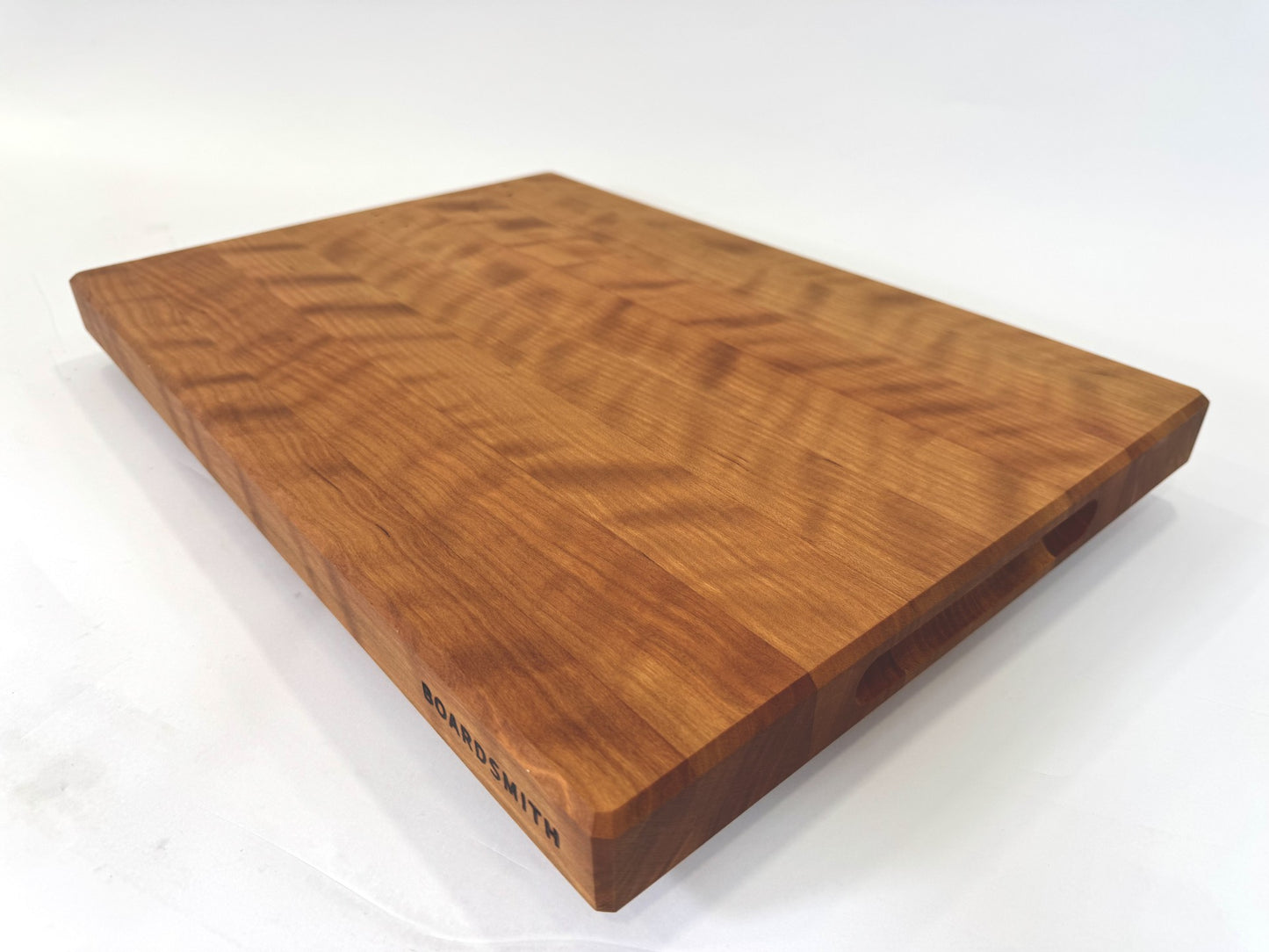 402 Cherry Edge Grain 20" x 14" x 1 1/2"