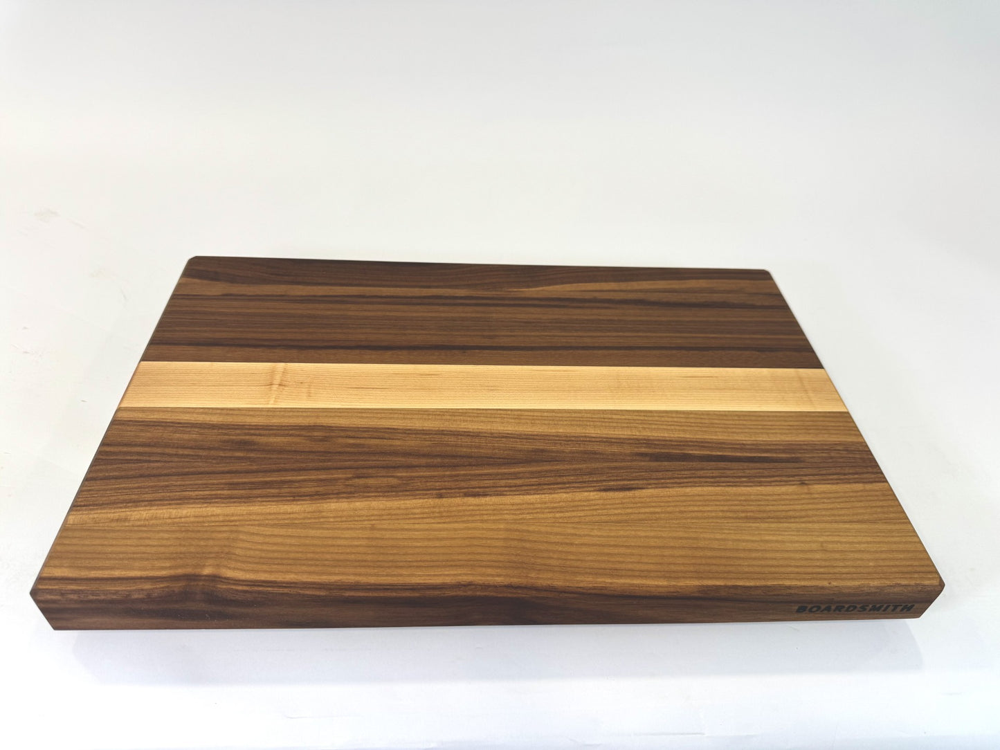 404 Walnut and Maple Edge Grain 20" x 13" x 1 1/2"