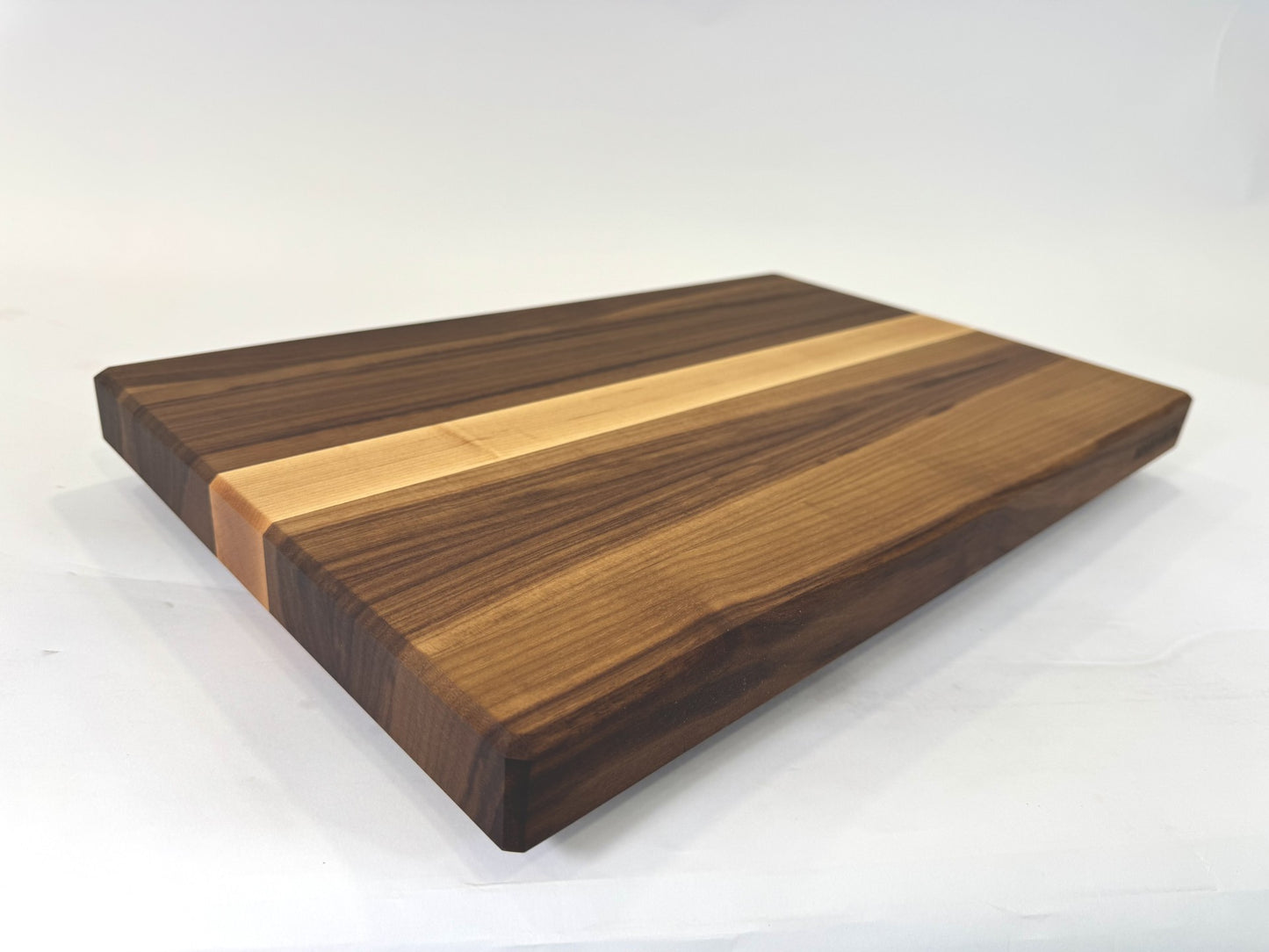 404 Walnut and Maple Edge Grain 20" x 13" x 1 1/2"