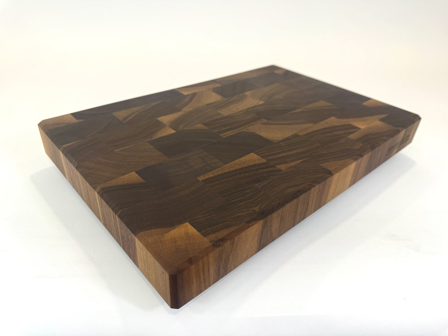 415 Walnut 18" x 12" x 2"
