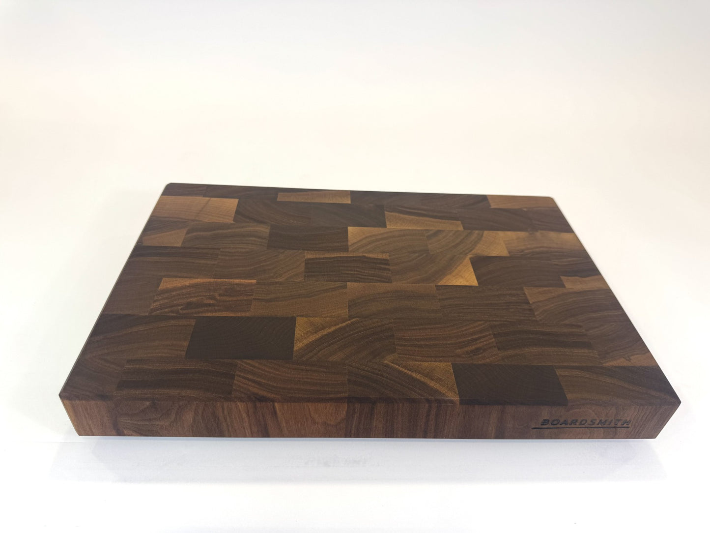 417 Walnut 18" x 12" x 2"