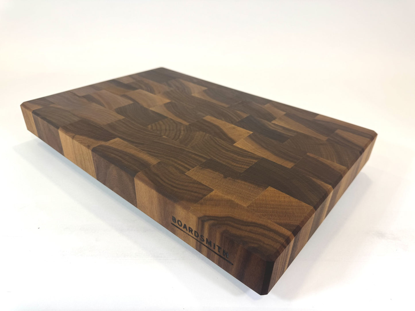 428 Walnut 18" x 12" x 2"