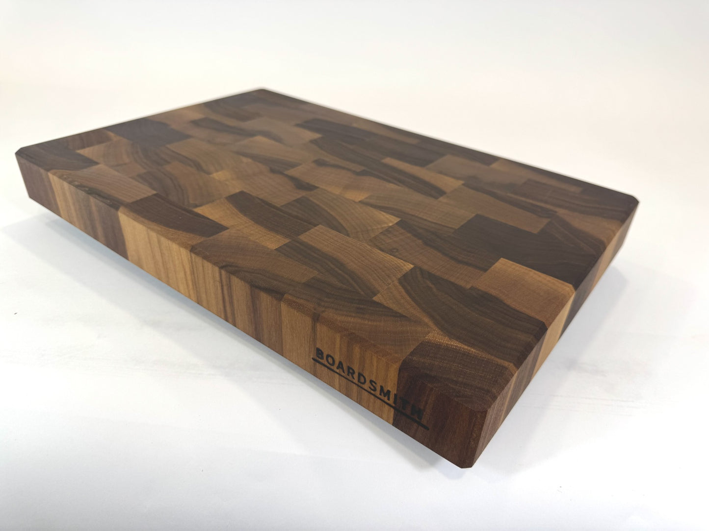 430 Walnut 18" x 12" x 2"