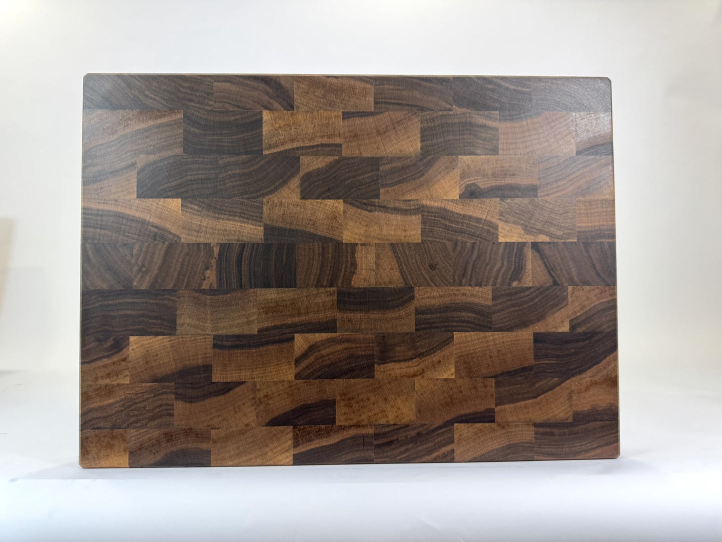 439 Walnut 22" x 16" x 2"
