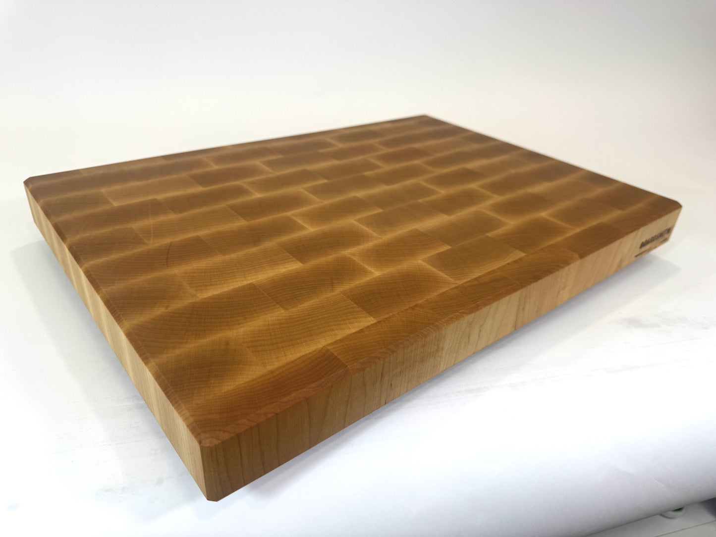 442 Maple  22 x 16 x 2