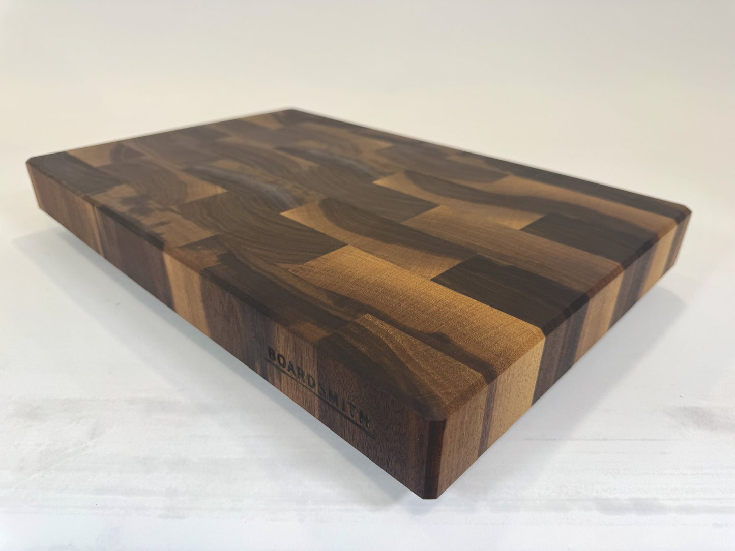 449 Walnut 18" x 12" x 2"