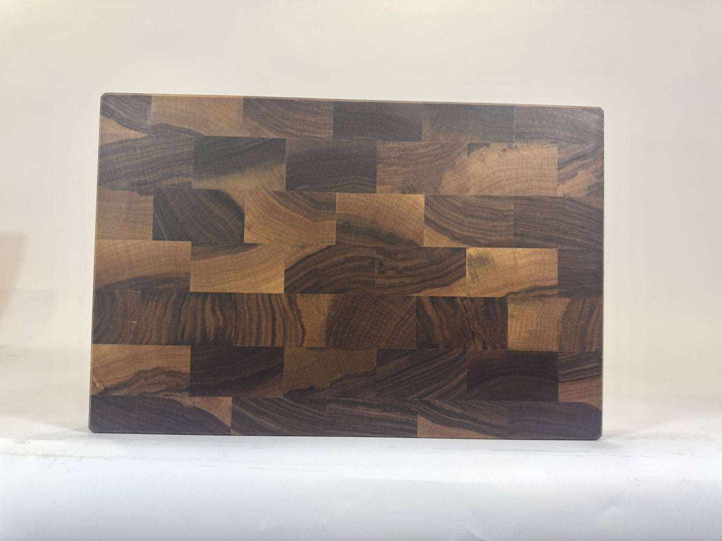 451 Walnut 18" x 12" x 2"