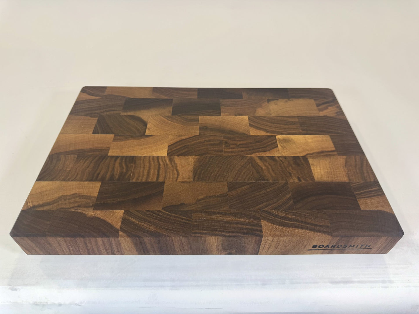451 Walnut 18" x 12" x 2"